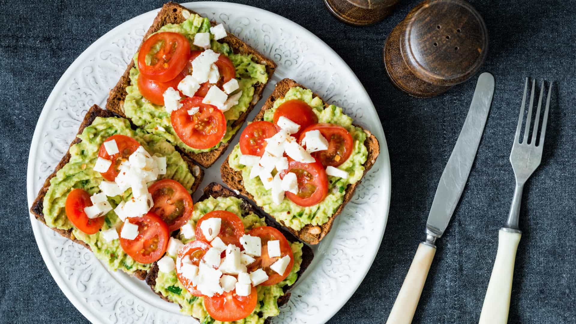 Colesterol alto? Três alimentos 'matinais' que vão ajudar