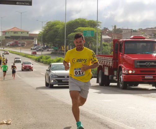 Corredor morre em Pernambuco após passar mal durante prova e ser internado na UTI com lesão grave e xixi preto