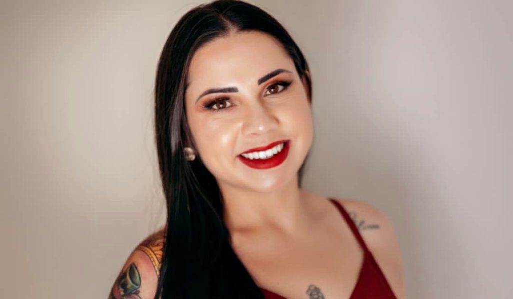Mãe que confessou ter matado filhos diz que menina pediu para ter pulso c○rtado