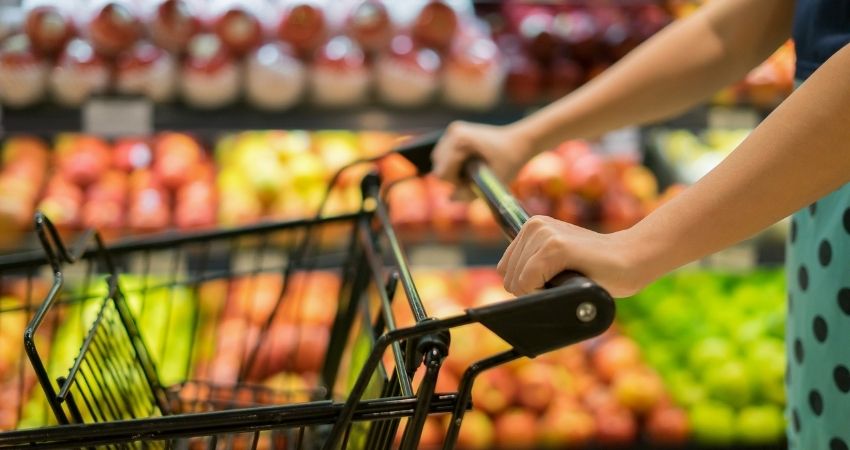 O que comer quando se está com diarreia? 8 alimentos aliados da sua saúde intestinal!