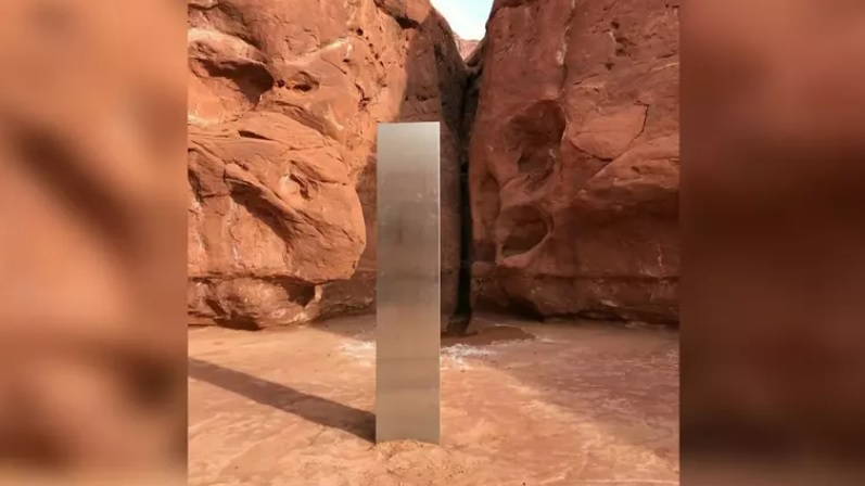 Peça de metal misteriosa é achada em deserto nos EUA e chama atenção