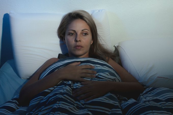Seu sono é agitado? Confira 7 dicas para acalmar o cérebro