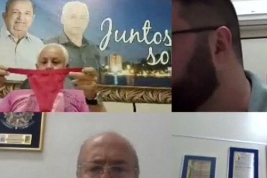 Vereador é flagrado cheirando calcinha durante sessão remota; veja vídeo